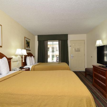 Quality Inn & Suites Biltmore East Asheville Extérieur photo