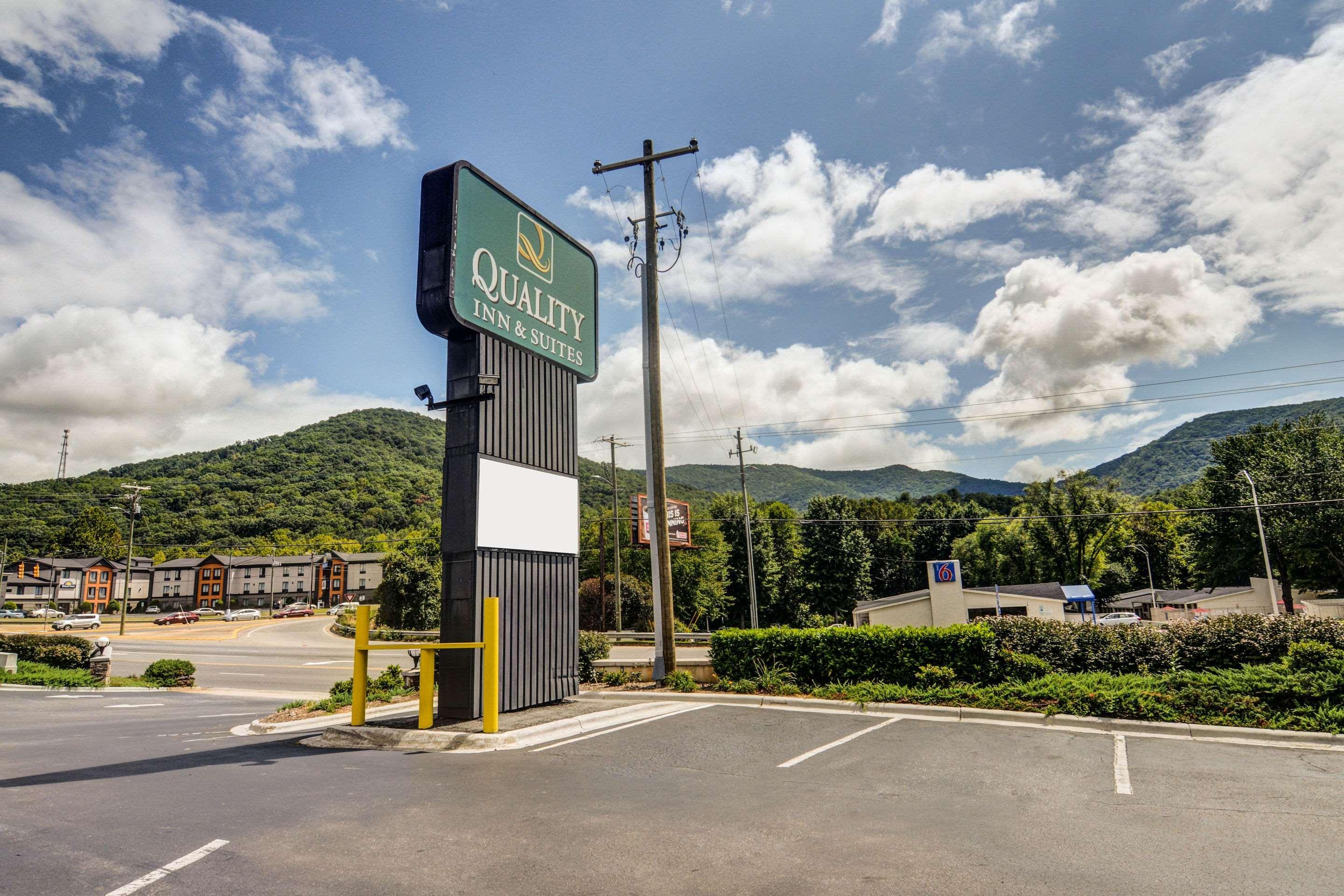 Quality Inn & Suites Biltmore East Asheville Extérieur photo