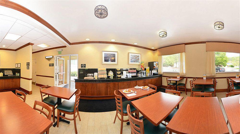 Quality Inn & Suites Biltmore East Asheville Extérieur photo